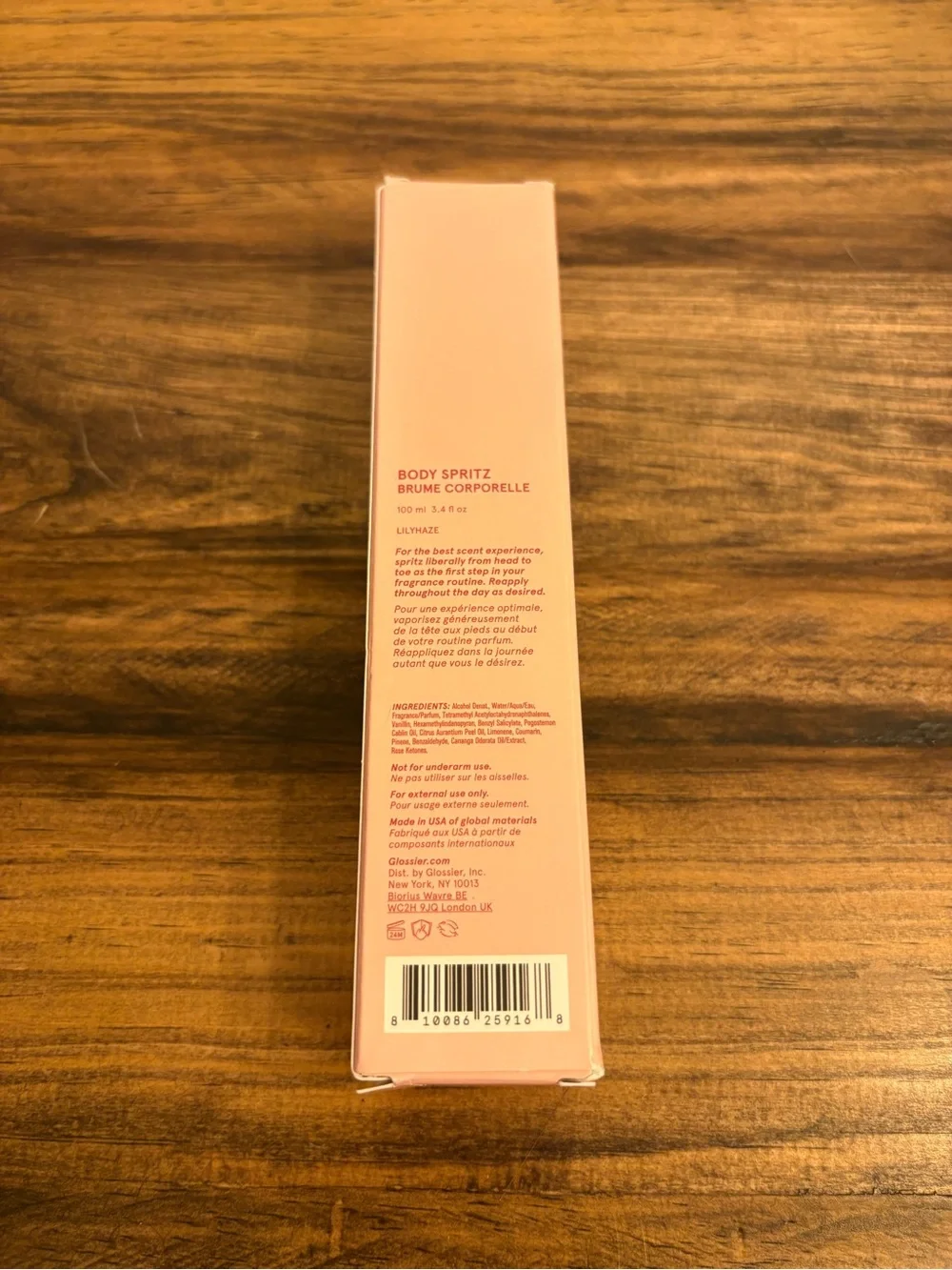 Glossier image shows